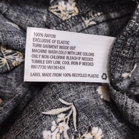 Wild Fable Women's Large Black Floral Ruffle Spaghetti Straps Apron Front Dress - Picture 8 of 8